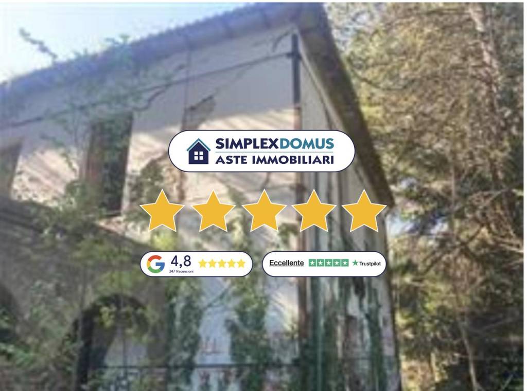 casa indipendente in vendita ad Urbania in zona Campi Resi