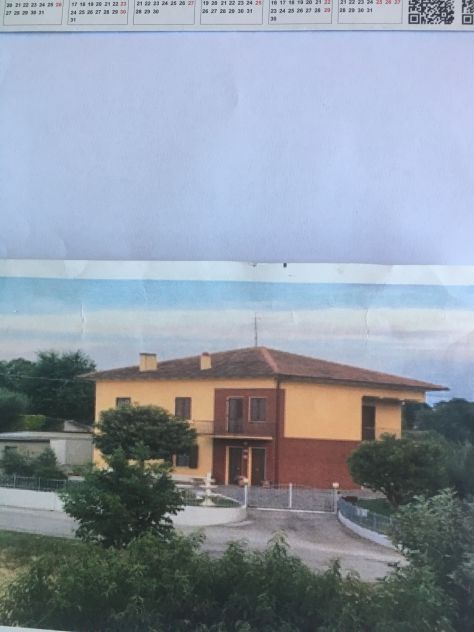 casa indipendente in vendita ad Urbino