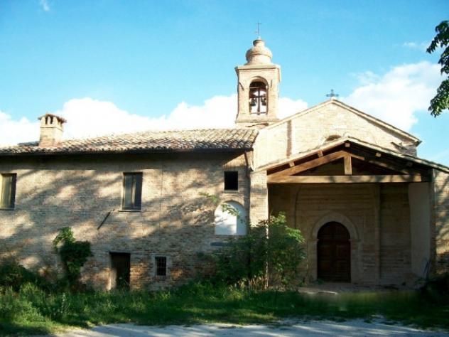 pentavano in vendita ad Urbino in zona Maciolla