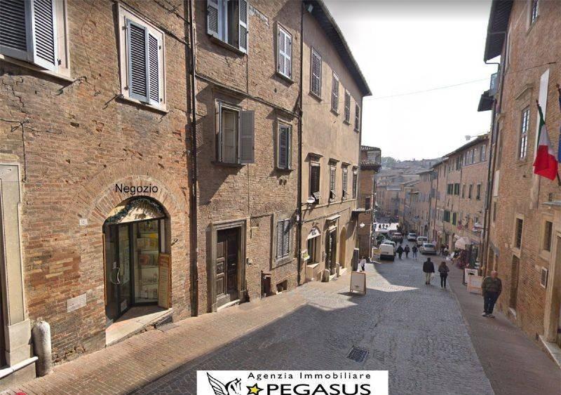 ufficio in vendita ad Urbino