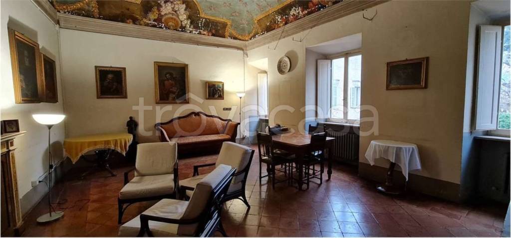 appartamento in vendita ad Urbino in zona Centro CittÃ 