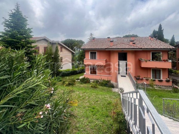 appartamento in vendita ad Urbino