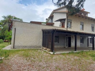 casa indipendente in vendita ad Urbino