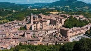 casa indipendente in vendita ad Urbino