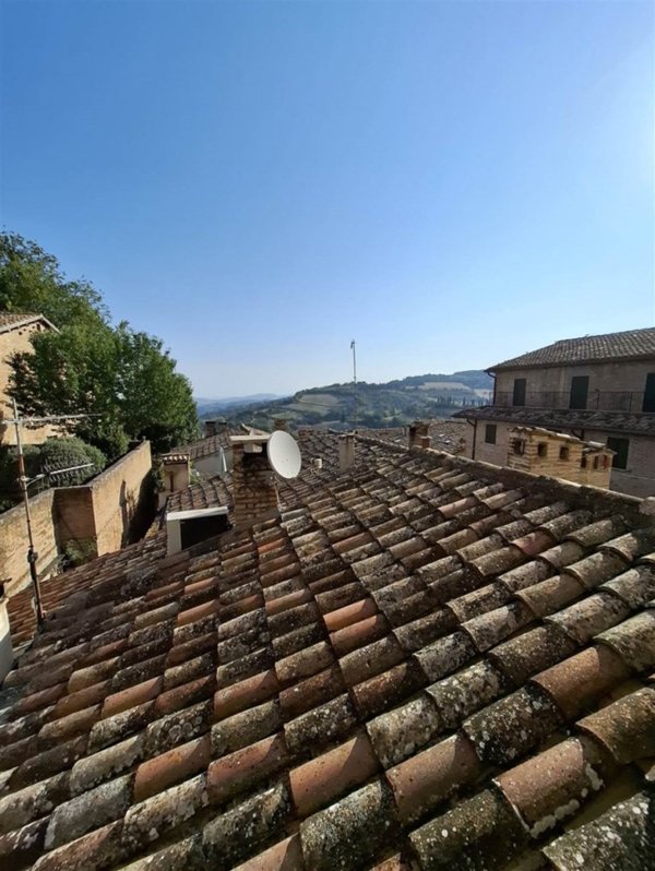 appartamento in vendita ad Urbino in zona Centro CittÃ 