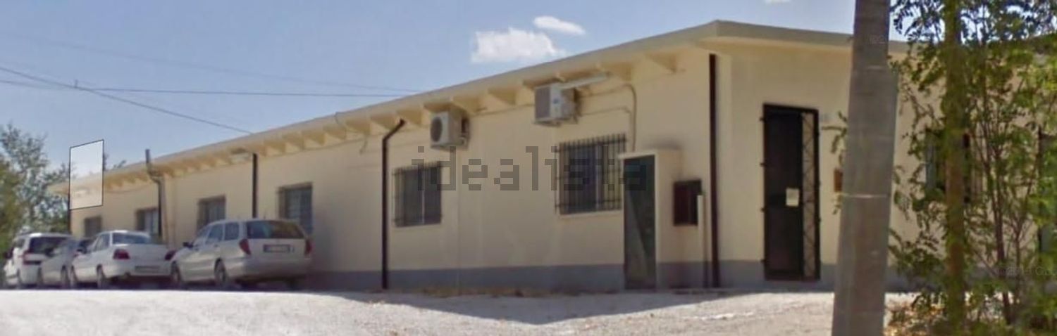 locale di sgombero in vendita ad Urbino