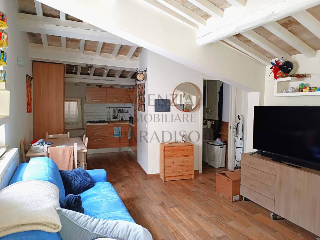 appartamento in vendita ad Urbino in zona Centro CittÃ 