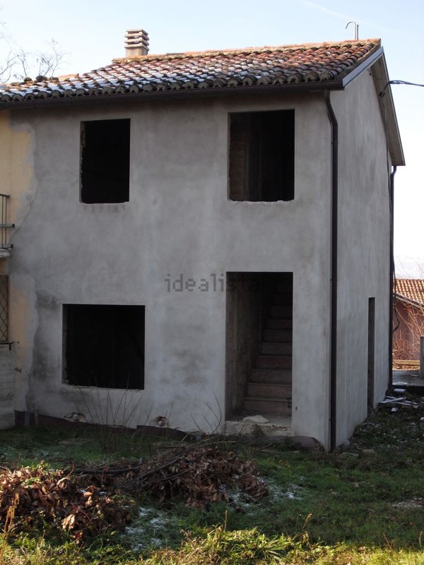 appartamento in vendita ad Urbino