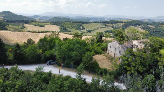 casa indipendente in vendita ad Urbino