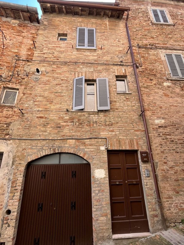 appartamento in vendita ad Urbino in zona Centro CittÃ 
