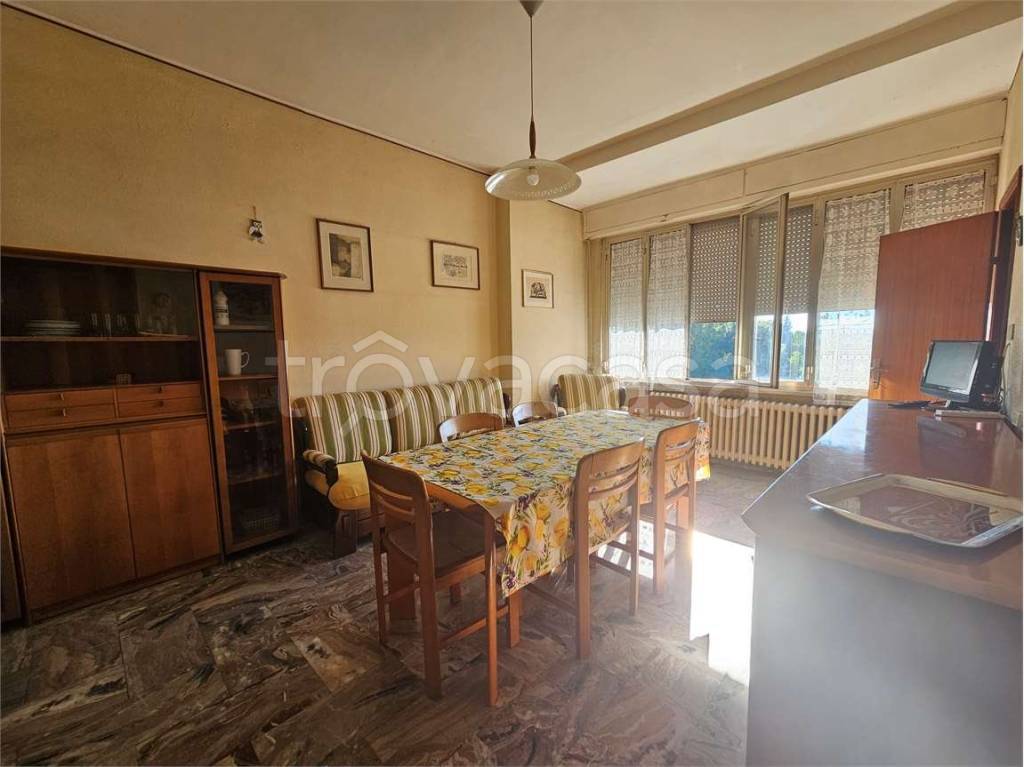 appartamento in vendita ad Urbino