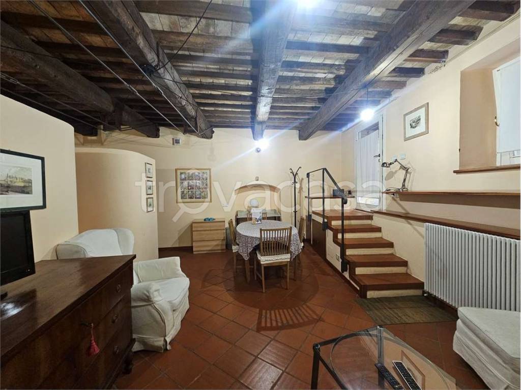 appartamento in vendita ad Urbino in zona Centro CittÃ 
