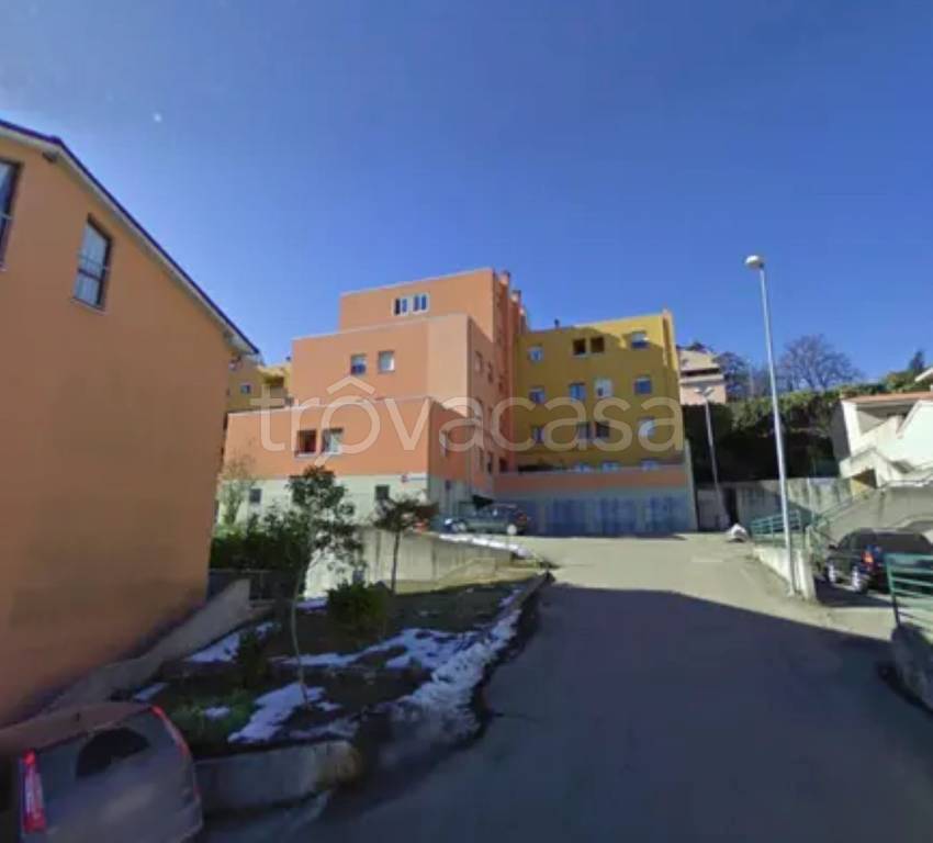 appartamento in vendita ad Urbino