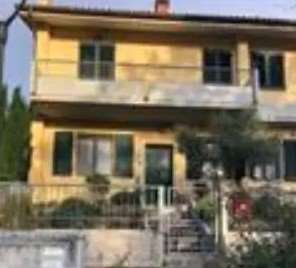 appartamento in vendita ad Urbino