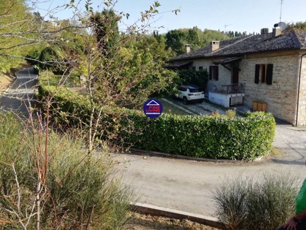 appartamento in vendita ad Urbino