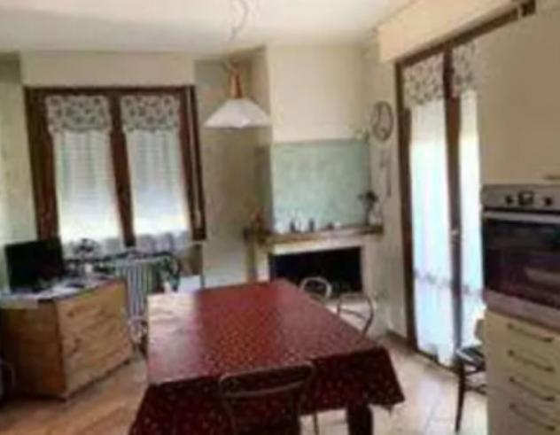 appartamento in vendita ad Urbino in zona Canavaccio