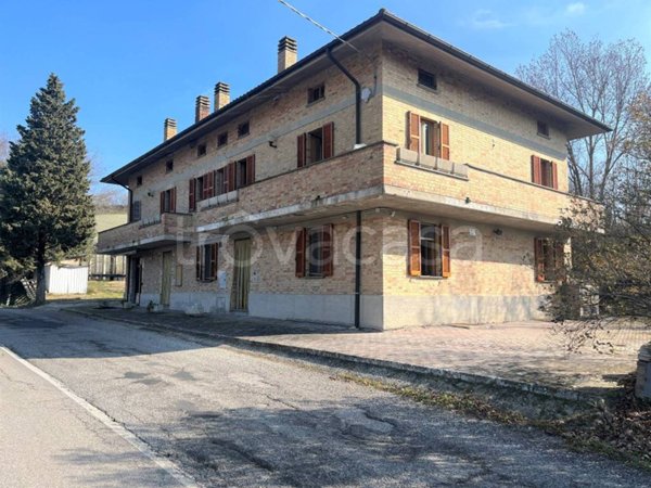 casa indipendente in vendita ad Urbino