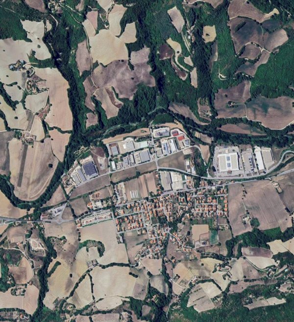 appartamento in vendita ad Urbino in zona Canavaccio