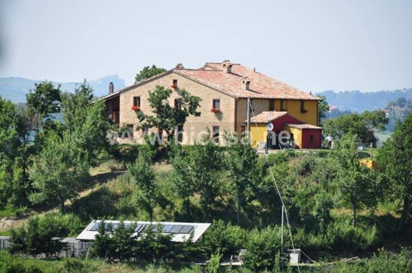 casa indipendente in vendita ad Urbino
