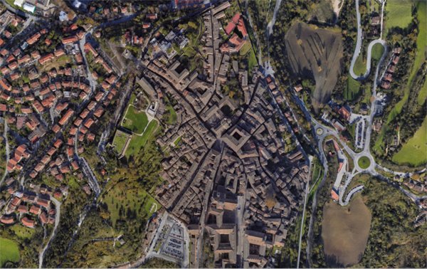 terreno agricolo in vendita ad Urbino