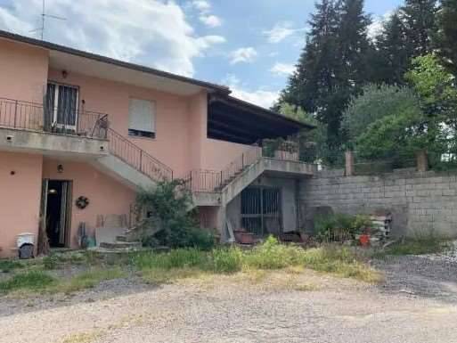 appartamento in vendita ad Urbino