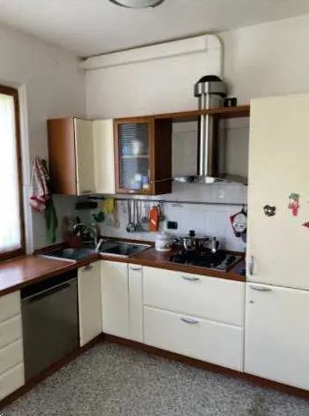 appartamento in vendita ad Urbino in zona Gadana