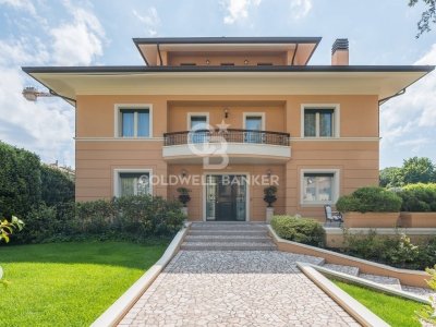 casa indipendente in vendita ad Urbino in zona Centro CittÃ 