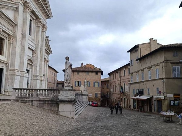 appartamento in vendita ad Urbino in zona Centro CittÃ 