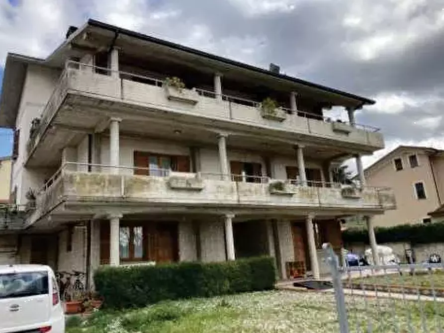 appartamento in vendita ad Urbino in zona Gadana