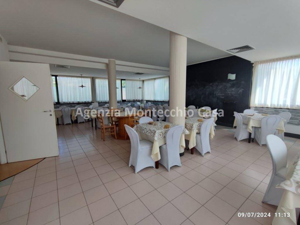 negozio in vendita ad Urbino