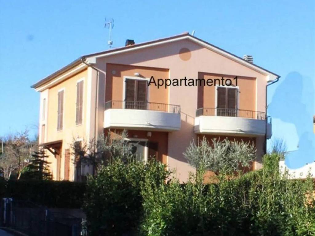 casa indipendente in vendita ad Urbino in zona Centro CittÃ 