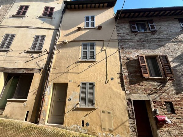 appartamento in vendita ad Urbino