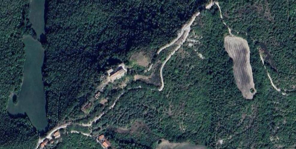 terreno agricolo in vendita ad Urbino in zona Cerquetobono