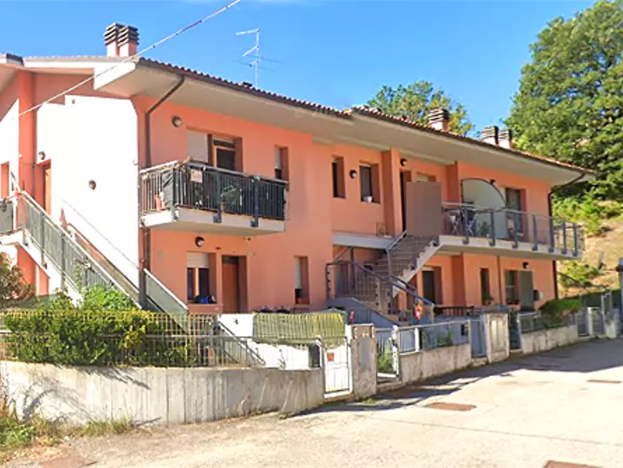 appartamento in vendita ad Urbino in zona Trasanni