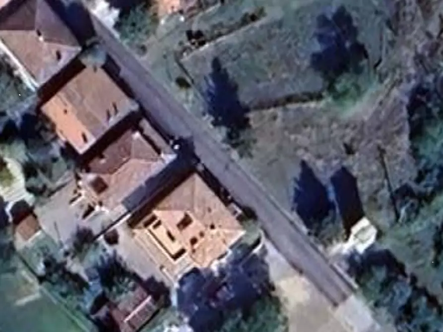 locale di sgombero in vendita ad Urbino in zona Pantiera