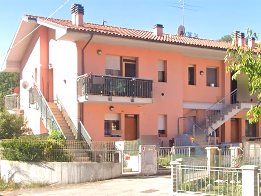 appartamento in vendita ad Urbino in zona Trasanni