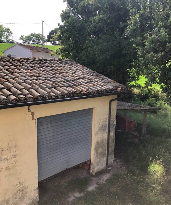 appartamento in vendita ad Urbino in zona Pieve di Cagna