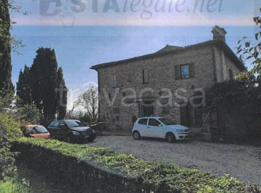 casa indipendente in vendita ad Urbino