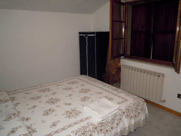 appartamento in vendita ad Urbino in zona Castello di Cavallino