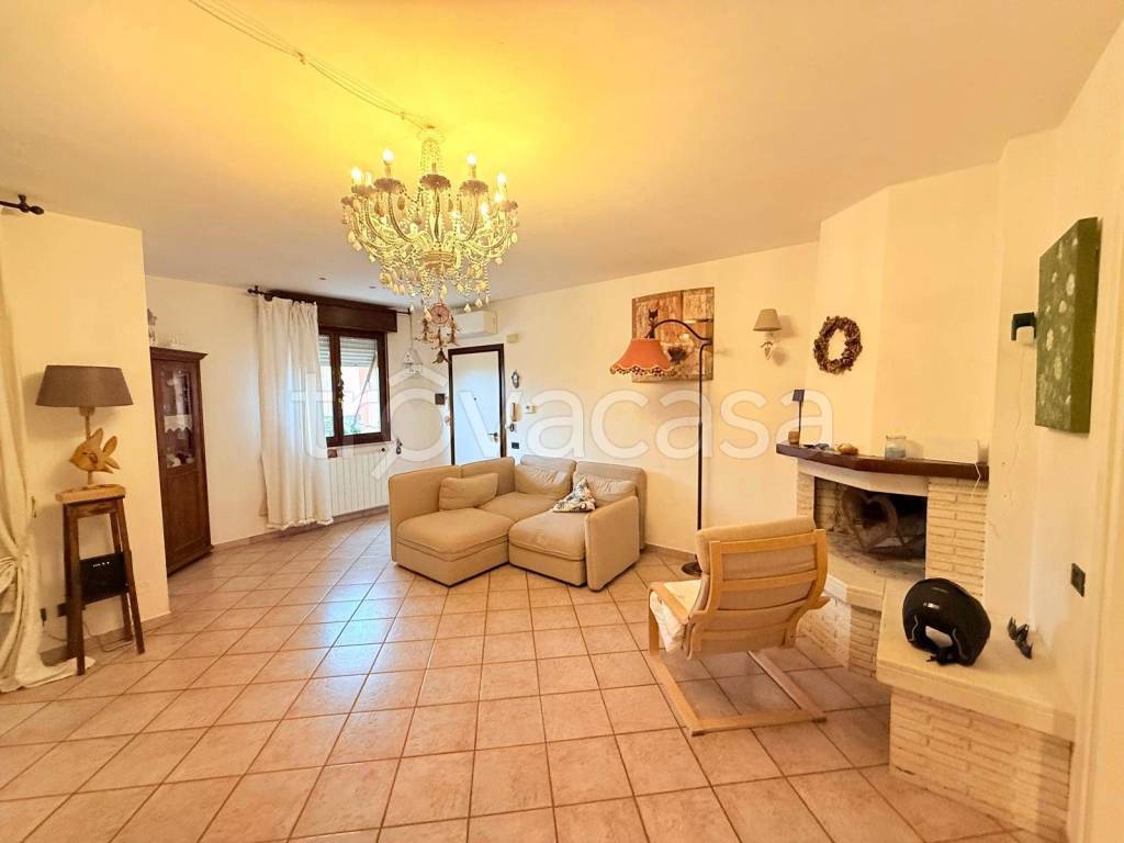 appartamento in vendita ad Urbino