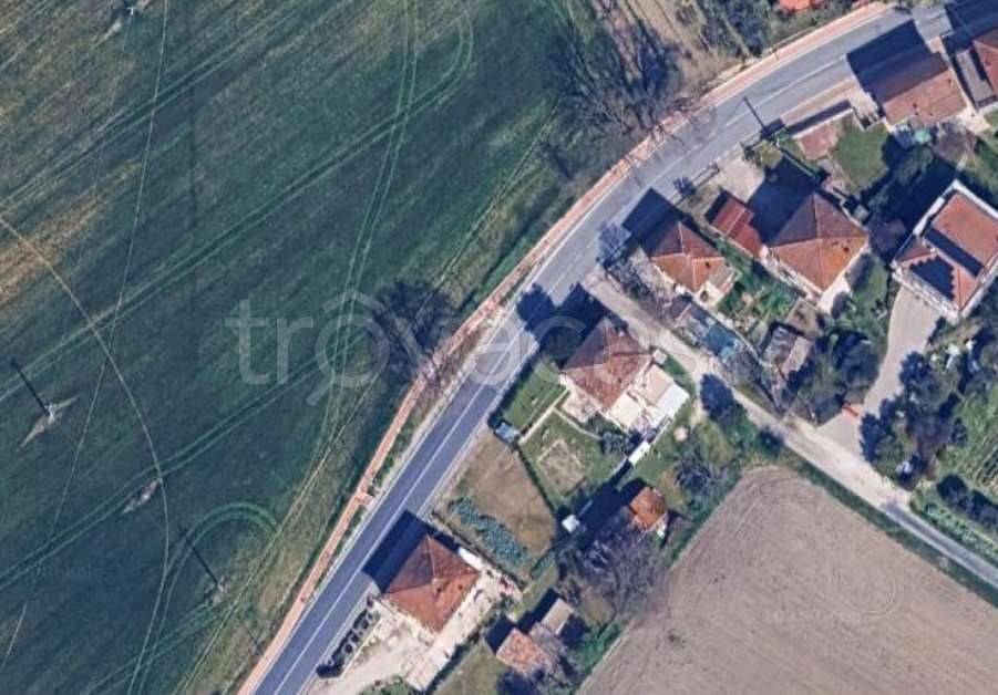 appartamento in vendita ad Urbino in zona Gadana