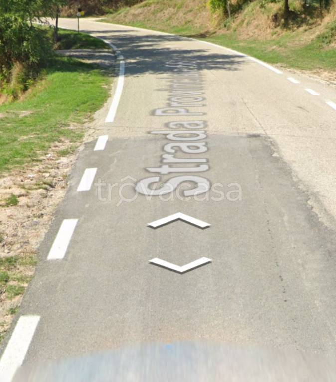 terreno agricolo in vendita ad Urbino in zona Girfalco