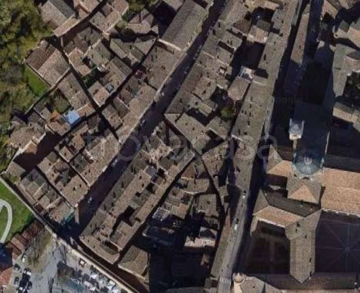 negozio in vendita ad Urbino