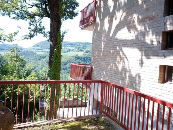 casa indipendente in vendita ad Urbino