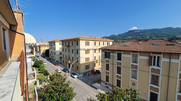 casa indipendente in vendita ad Urbino