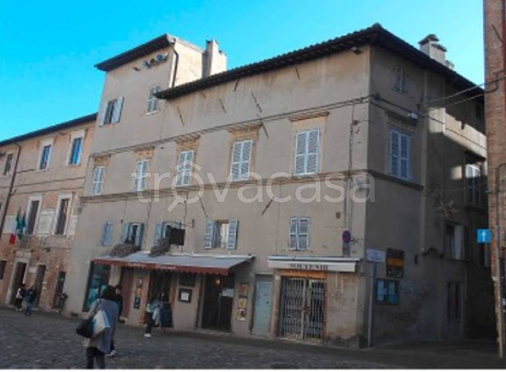 appartamento in vendita ad Urbino