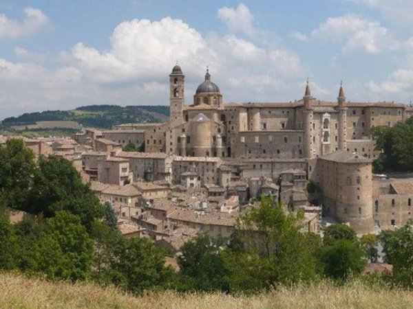 appartamento in vendita ad Urbino in zona Centro CittÃ 