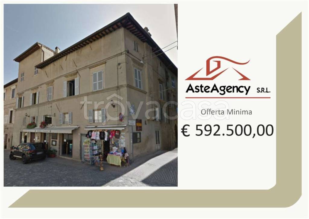 appartamento in vendita ad Urbino