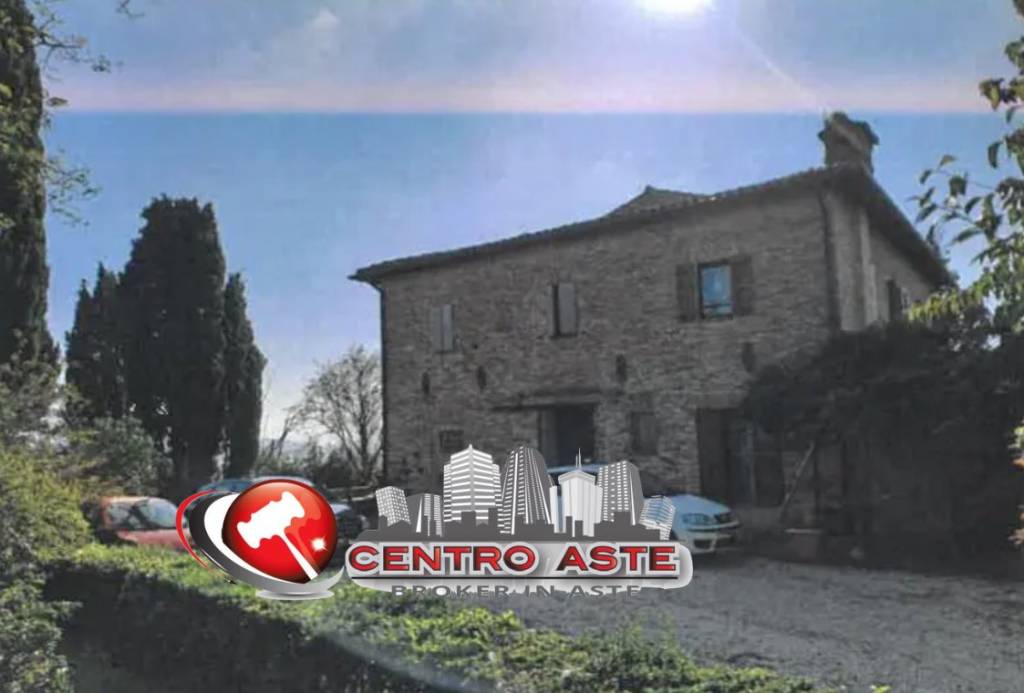 casa indipendente in vendita ad Urbino