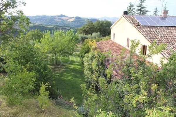 casa indipendente in vendita ad Urbino